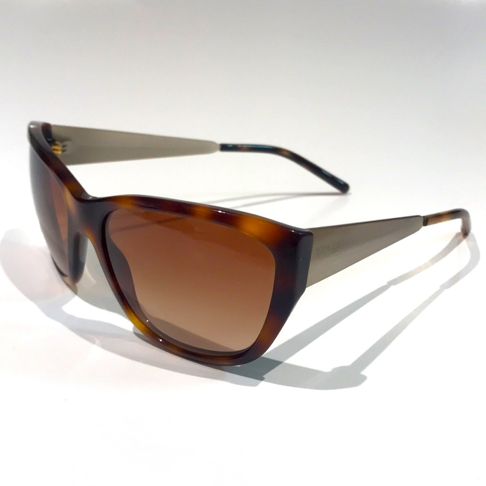 Burberry Chic Brown Tortoise Rectangle Sunglasses